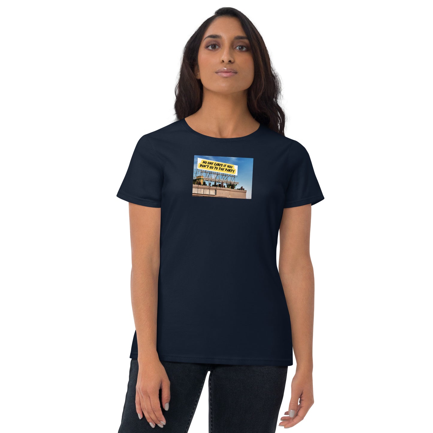 Go To The Party | Fashion Fit T-Shirt